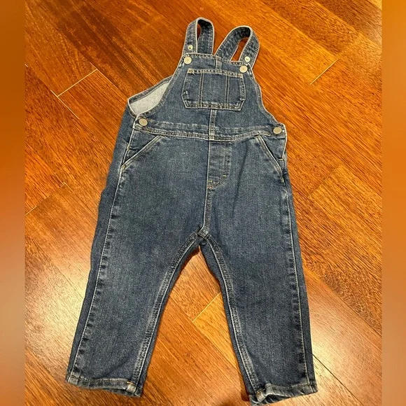 Toddler overalls - Picture 1 of 1